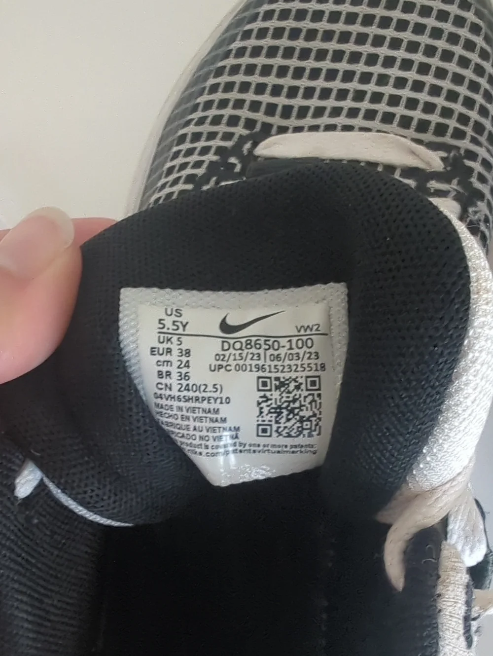 Nike good used